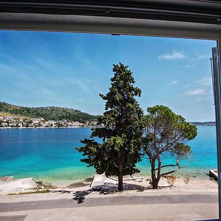 Sea Front Apartments Ivana โรกอซนิซา ภายนอก รูปภาพ