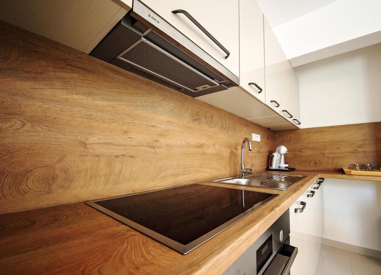 Sea Front Apartments Ivana โรกอซนิซา ภายนอก รูปภาพ